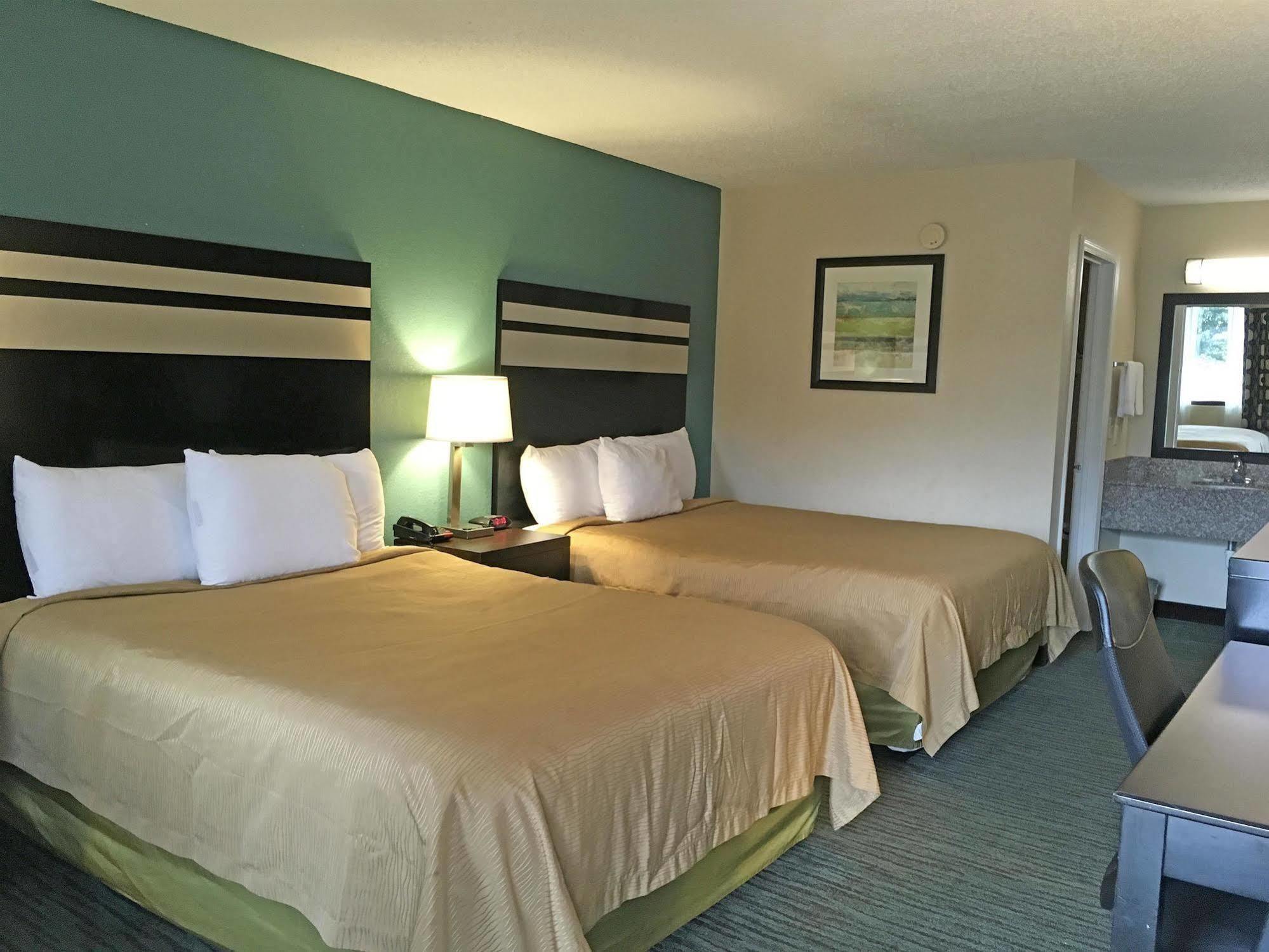 GuestHouse Inn Dothan Extérieur photo